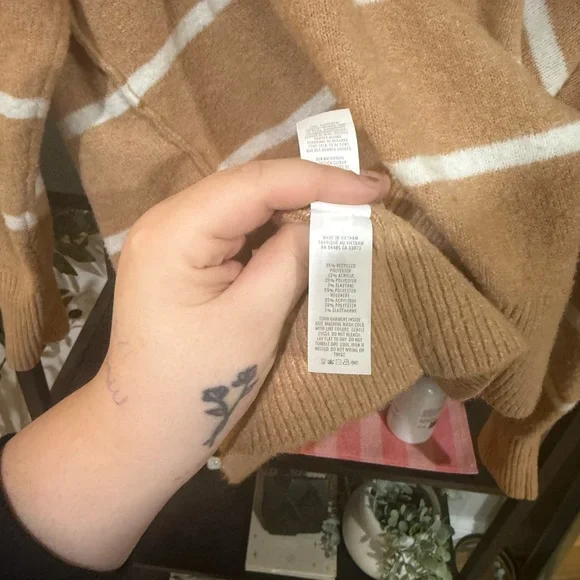Aerie V-Neck Sweater - Brown and White Stripes size small - Picture 4 of 7